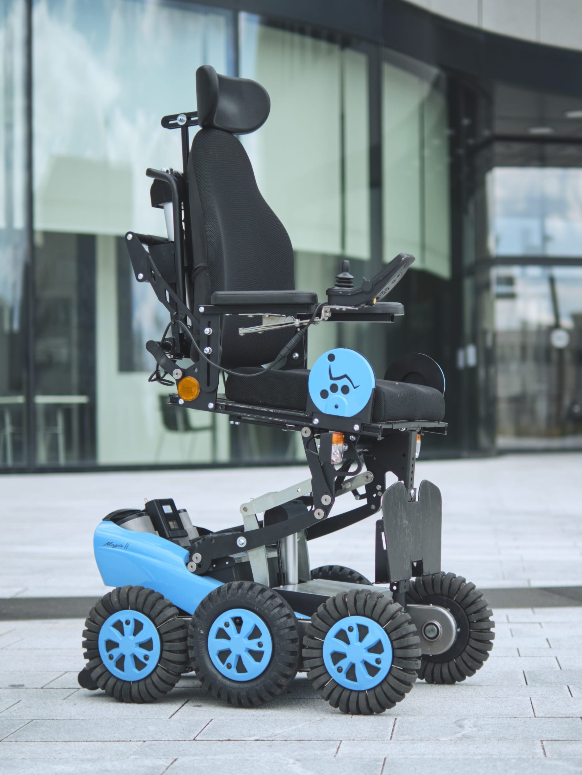 Magix II Fauteuil roulant électrique révolutionnaire New Live