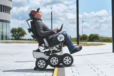 Magix II Electric wheelchair - New Live Living the difference