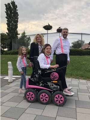 fauteuil roulant électrique fabriqué en france newlive magix ohruh famille